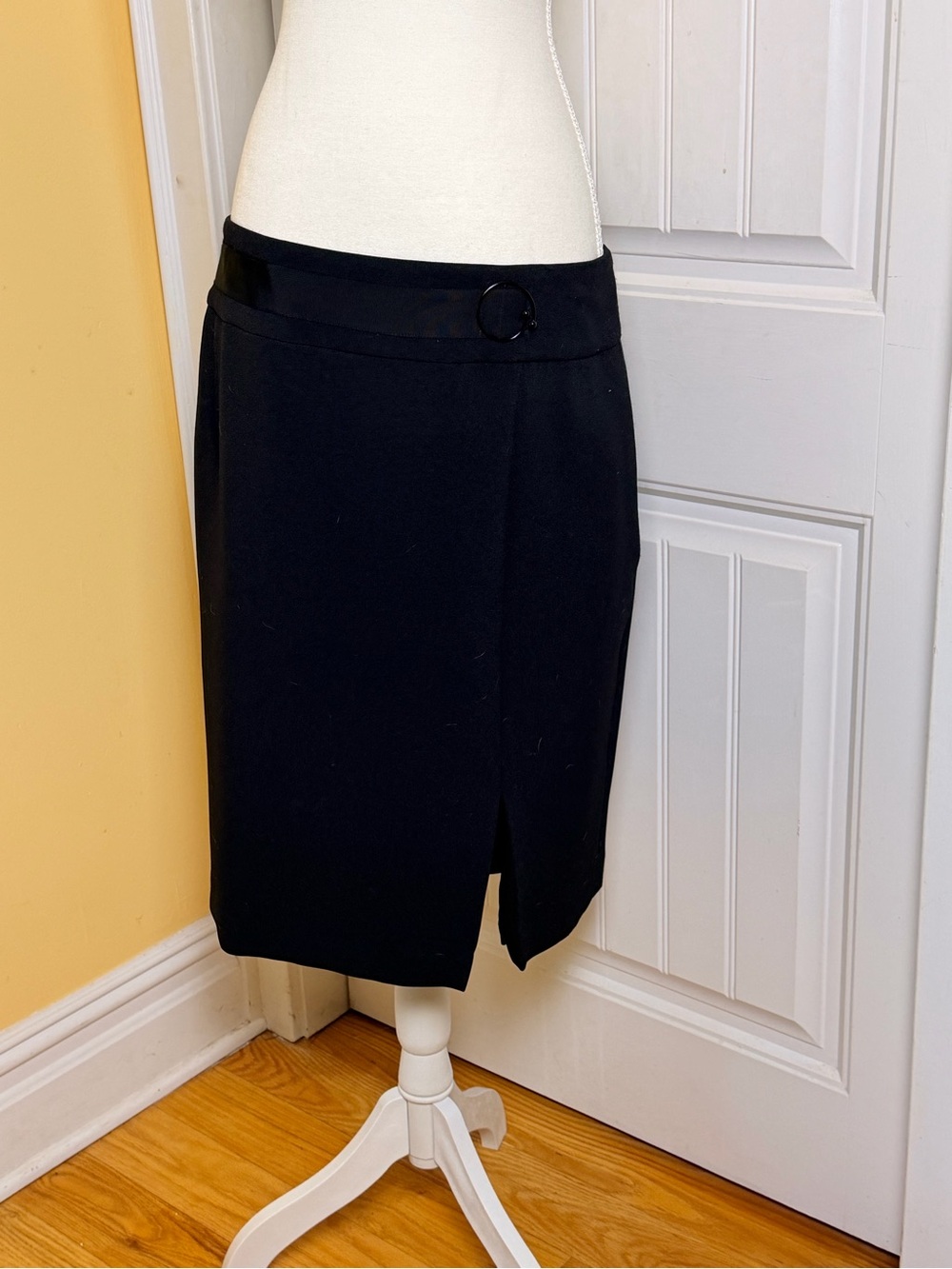 Nine West Black Pencil Skirt with Subtle Front Vent